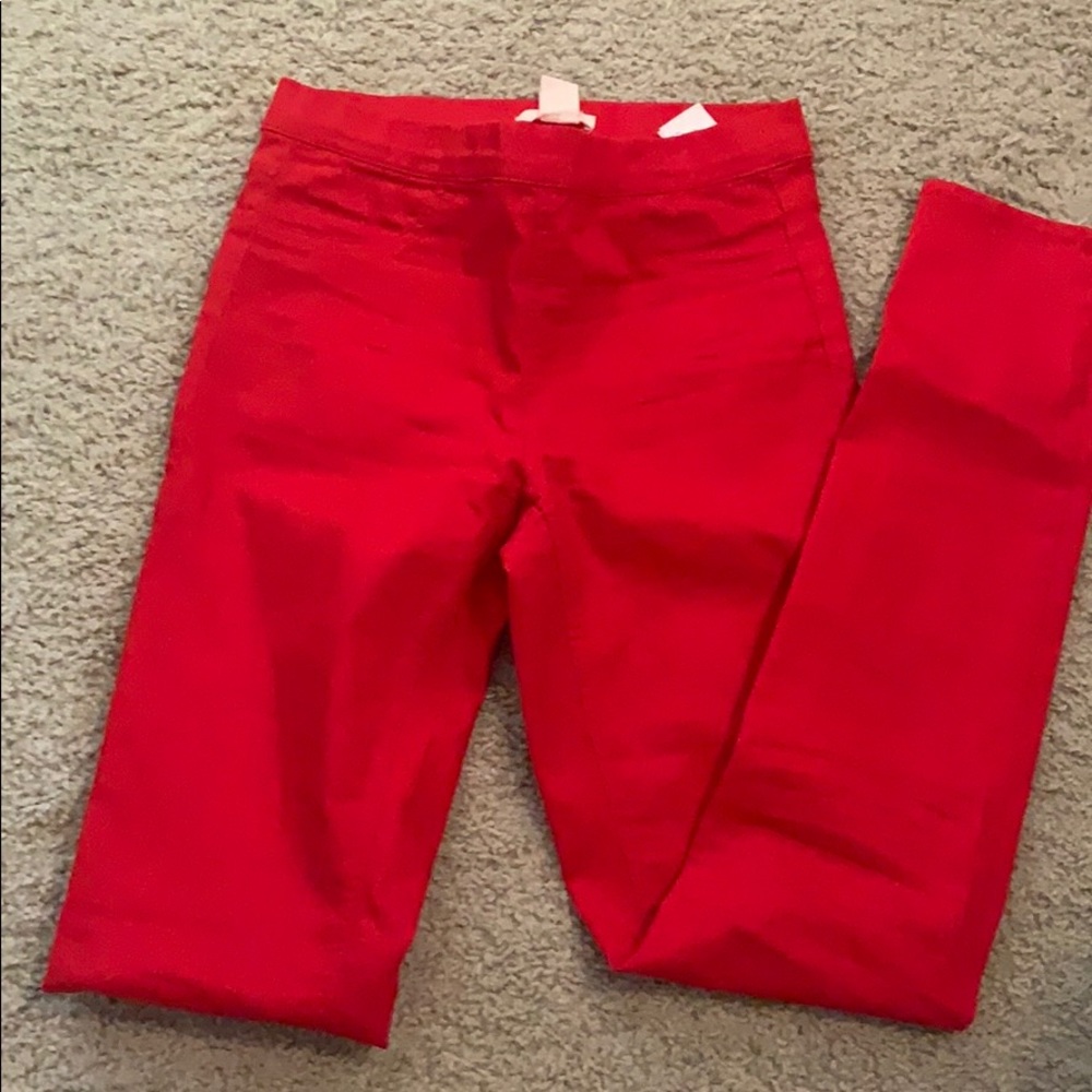Red skinny pants